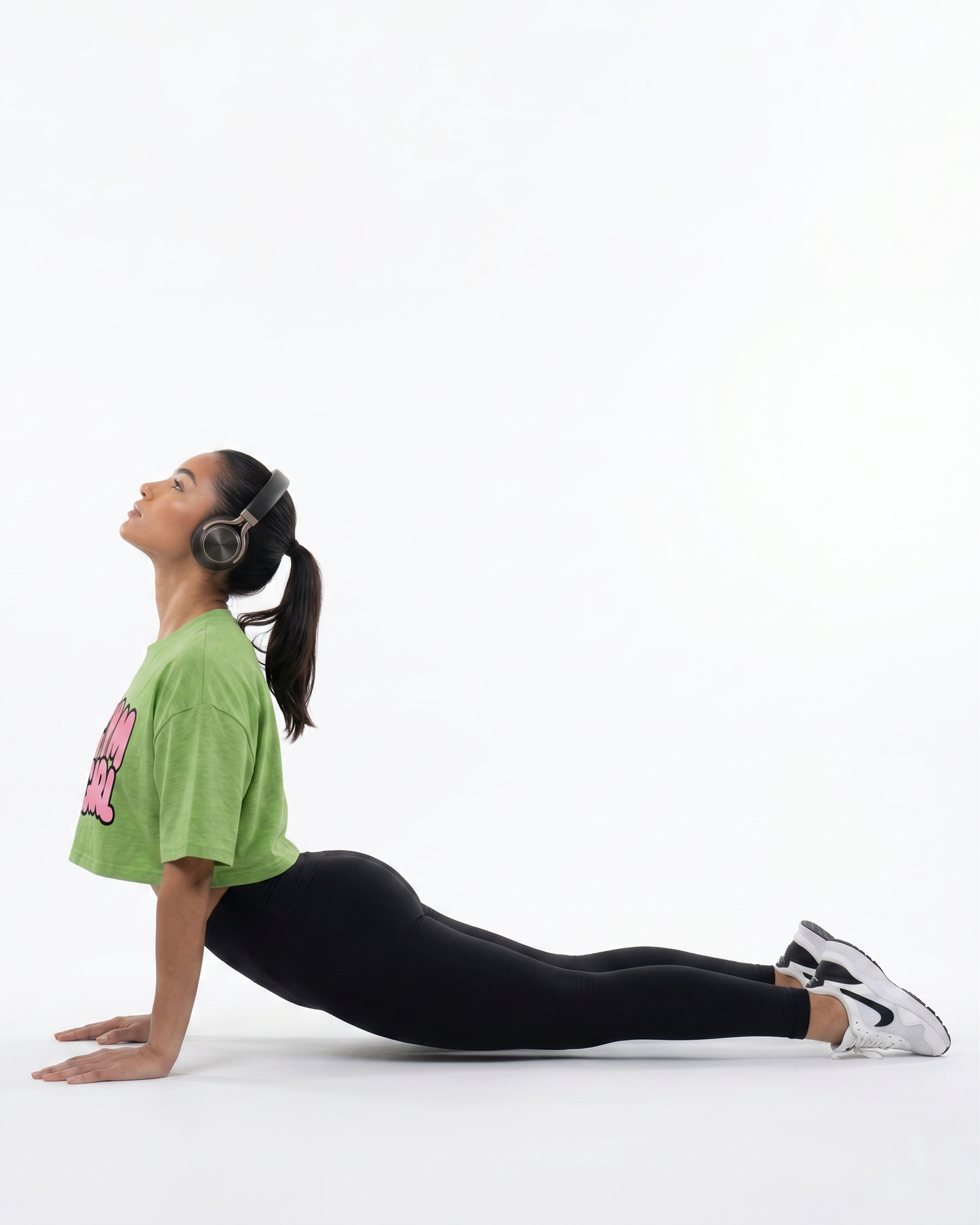 GRPHX GYM GIRL statement crop t-shirt India women activewear